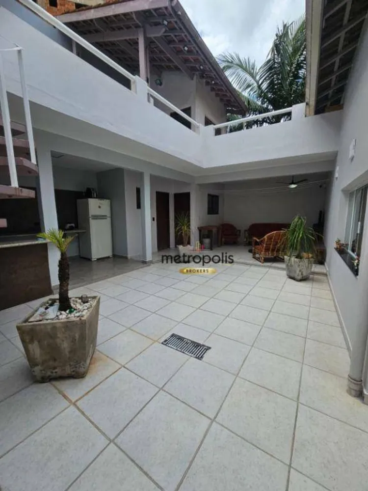 Sobrado, 4 quartos, 346 m² - Foto 1