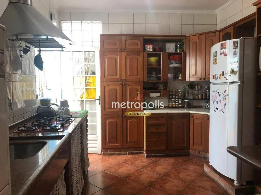 Sobrado, 5 quartos, 215 m² - Foto 1