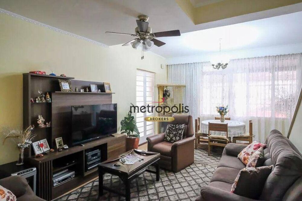 Casa, 3 quartos, 230 m² - Foto 3