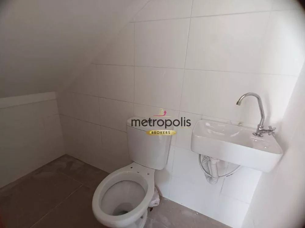 Sobrado à venda com 3 quartos, 67m² - Foto 4