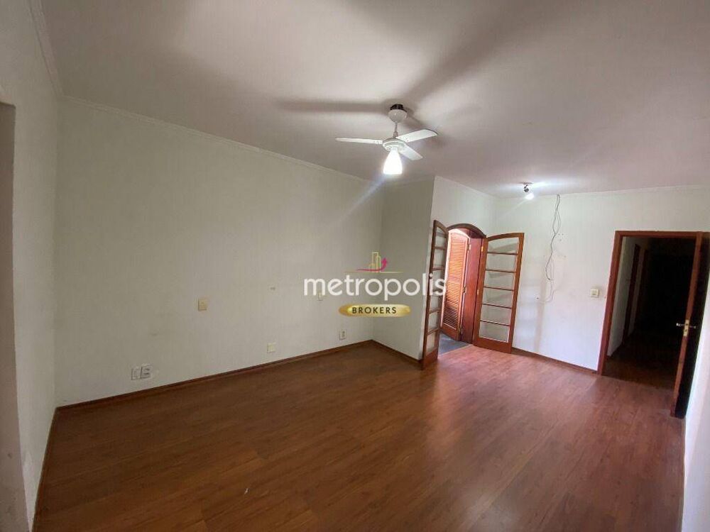 Sobrado, 3 quartos, 304 m² - Foto 2