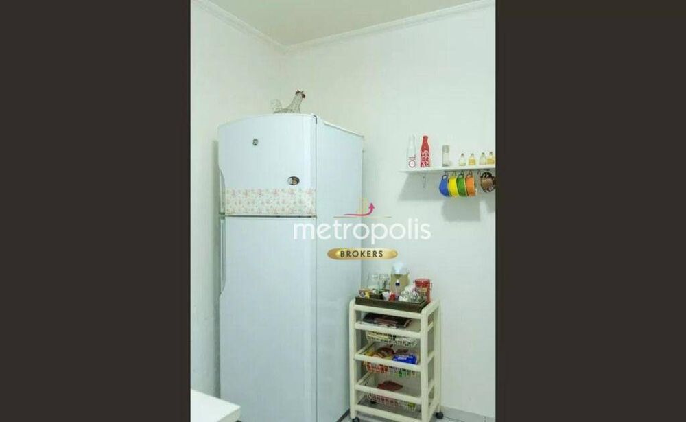 Sobrado à venda com 3 quartos, 300m² - Foto 4