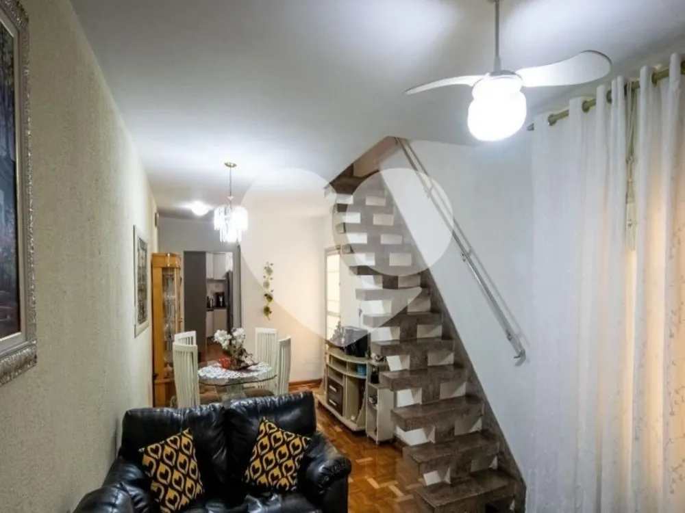 Sobrado, 3 quartos, 226 m² - Foto 1
