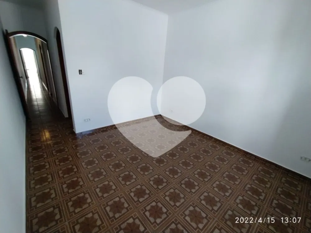 Sobrado, 3 quartos, 243 m² - Foto 1
