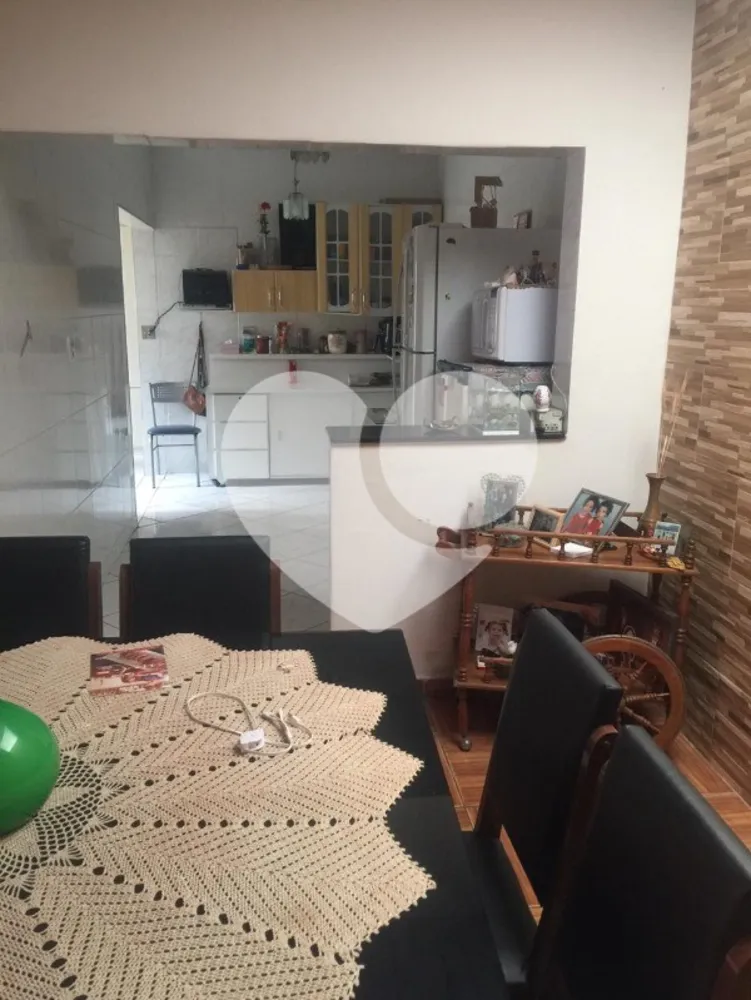 Casa, 3 quartos, 225 m² - Foto 1