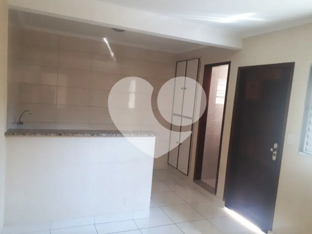Casa, 1 quarto, 35 m² - Foto 1