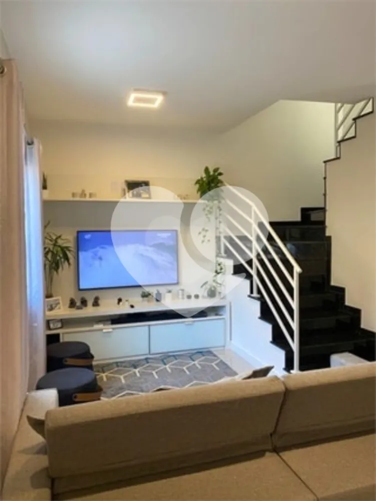 Casa, 4 quartos, 147 m² - Foto 1