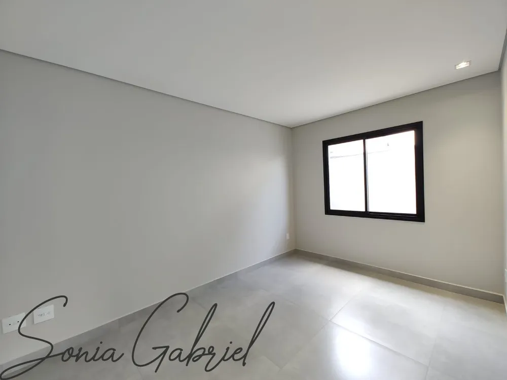 Casa, 3 quartos, 306 m² - Foto 1