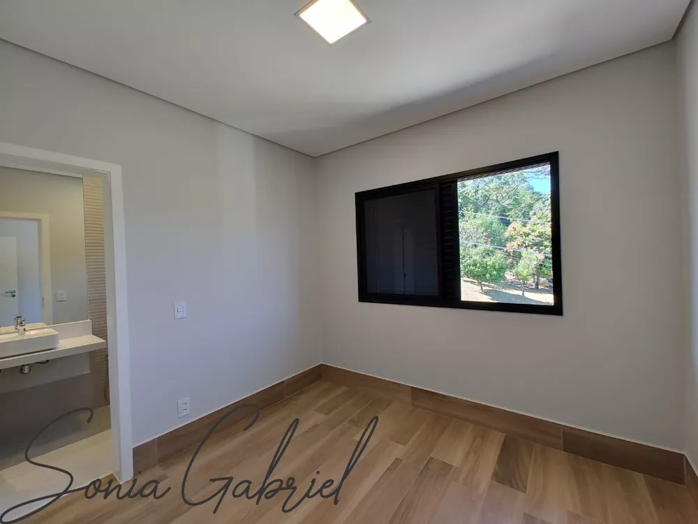 Casa à venda com 4 quartos, 236m² - Foto 18