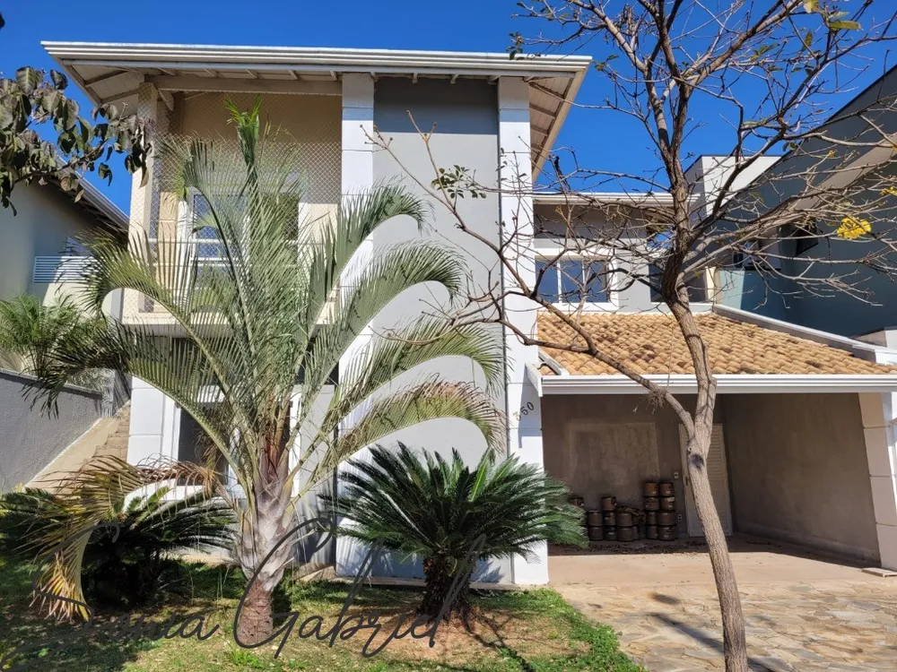 Casa, 3 quartos, 198 m² - Foto 1