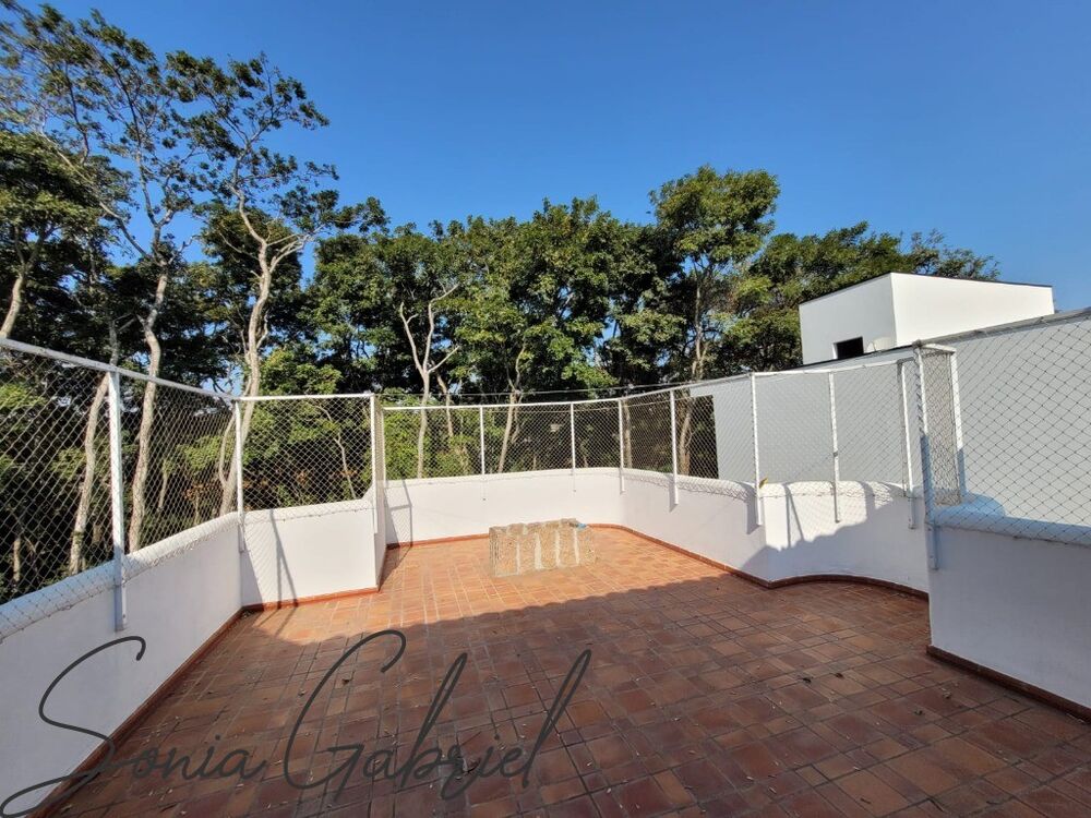 Casa à venda e aluguel com 3 quartos, 805m² - Foto 28