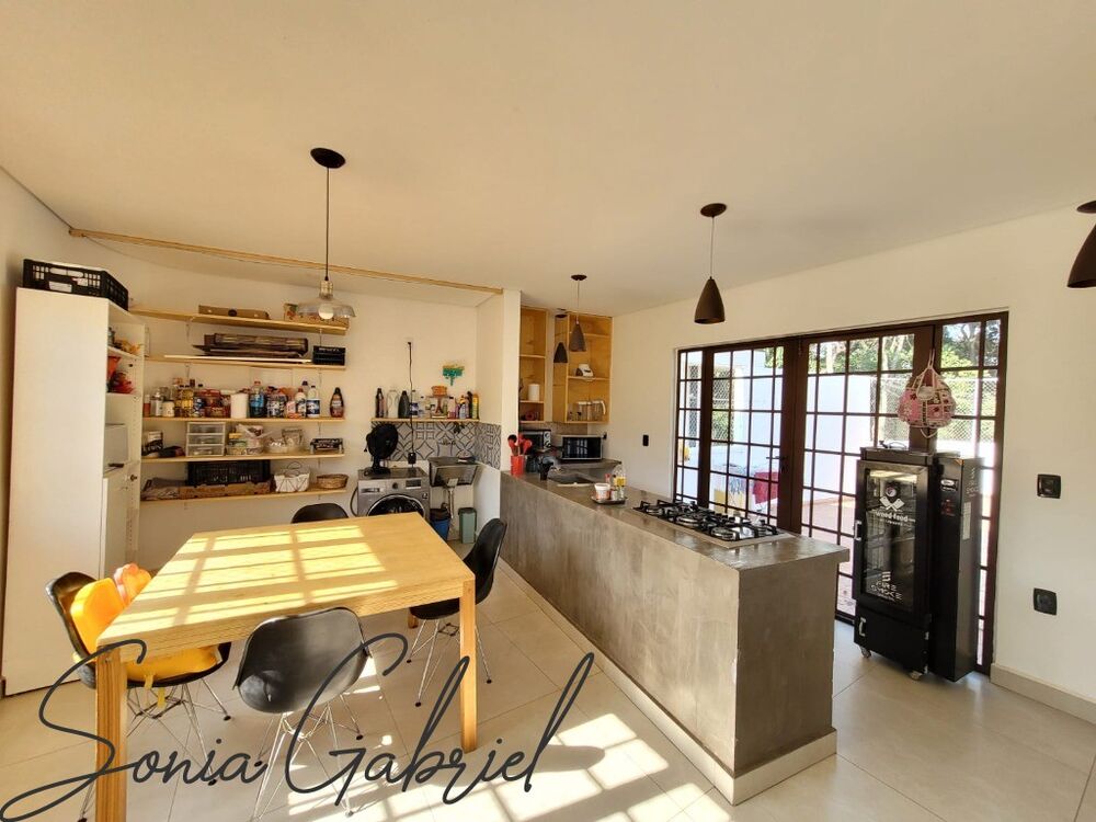 Casa à venda e aluguel com 3 quartos, 805m² - Foto 22