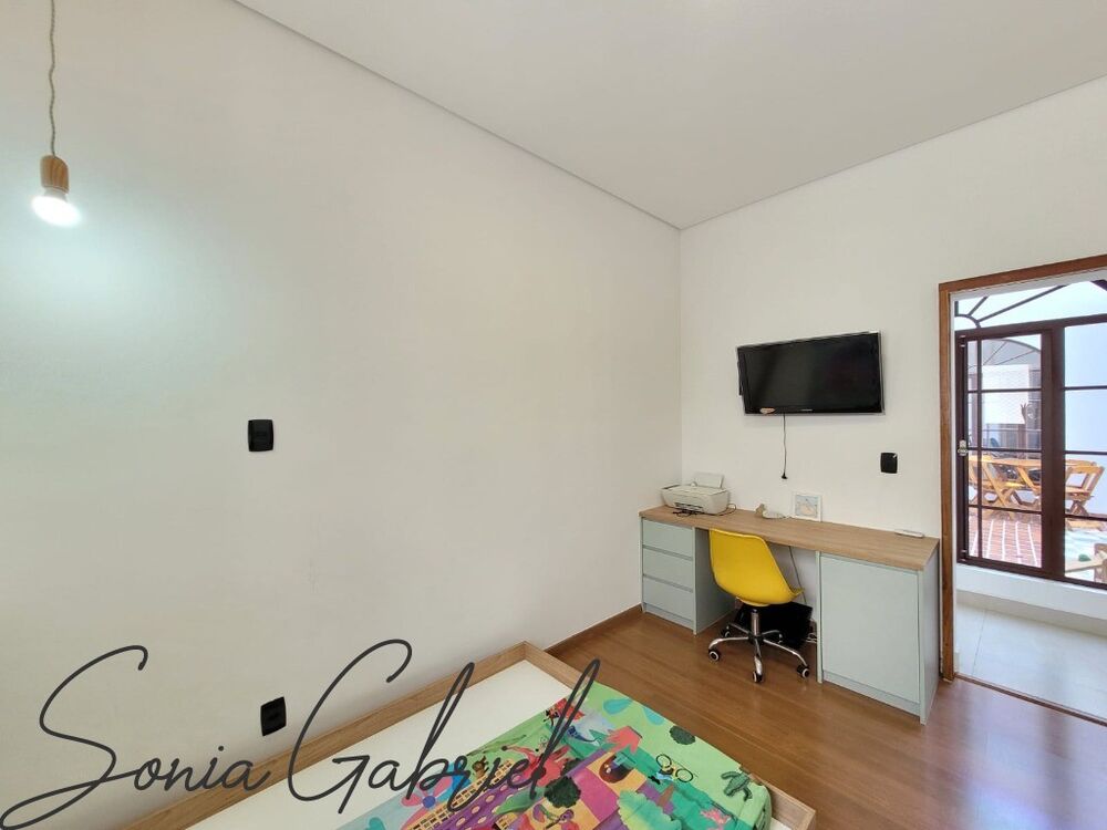 Casa à venda e aluguel com 3 quartos, 805m² - Foto 13