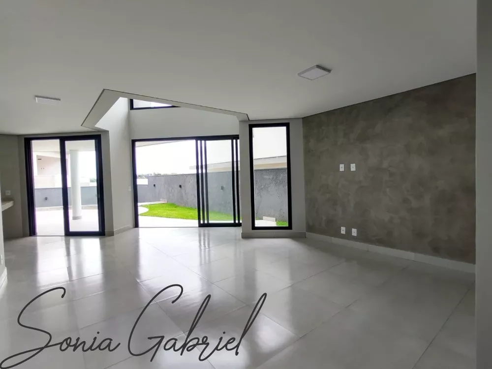 Casa à venda com 3 quartos, 250m² - Foto 5