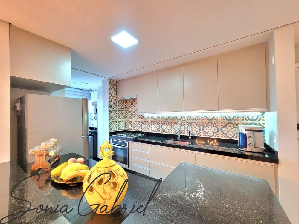 Apartamento à venda com 3 quartos, 85m² - Foto 4