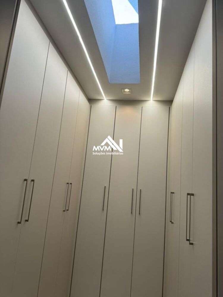 Casa de Condomínio à venda com 3 quartos, 200m² - Foto 4