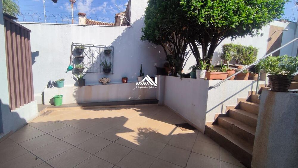 Casa, 3 quartos, 233 m² - Foto 9