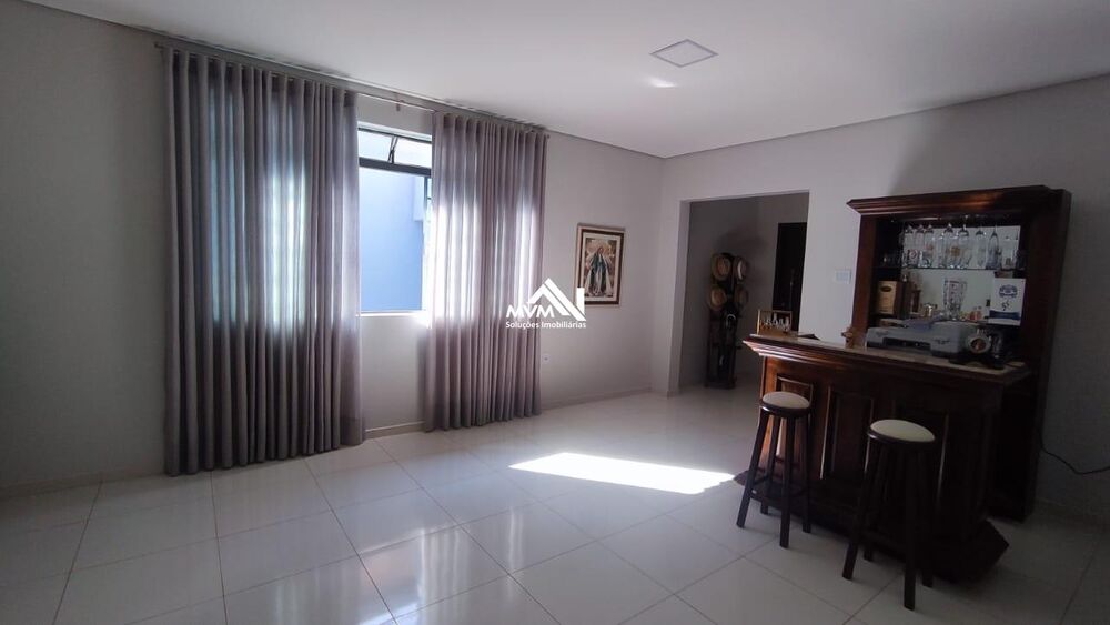 Casa, 3 quartos, 233 m² - Foto 7