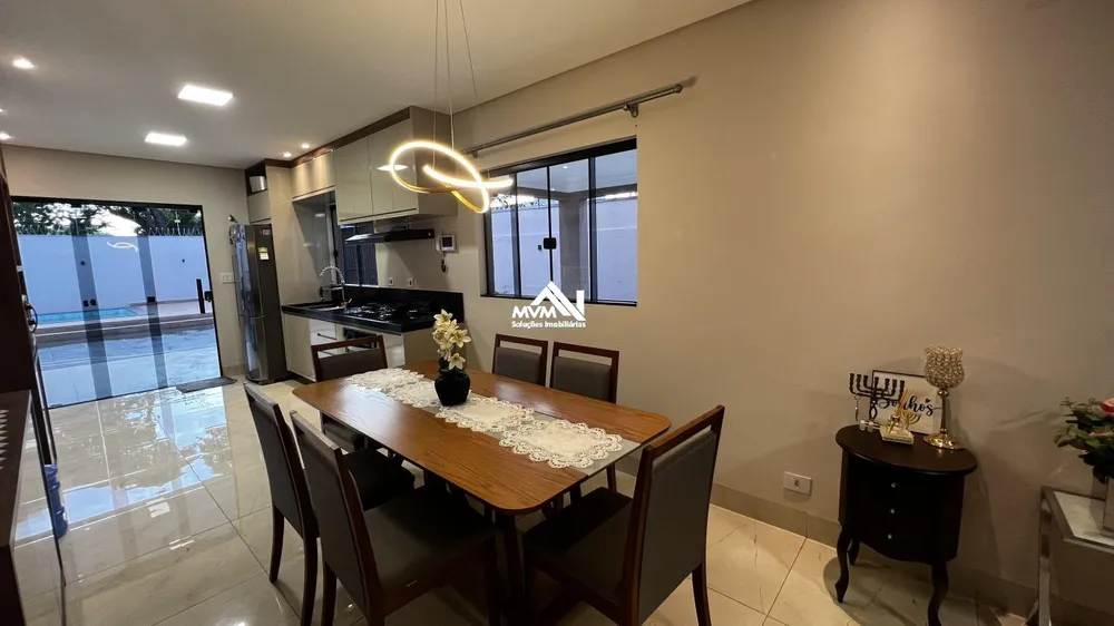Casa, 3 quartos, 190 m² - Foto 2