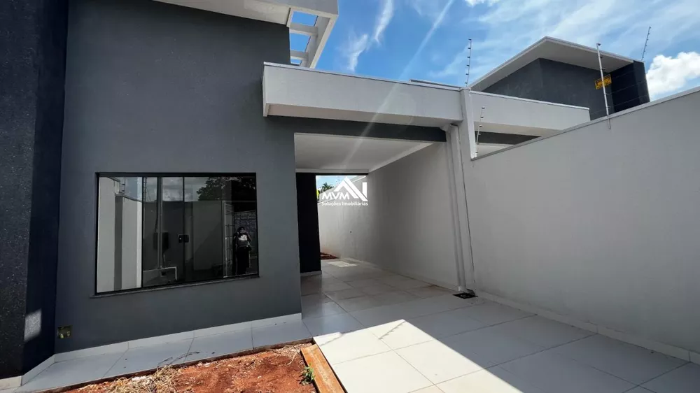 Casa à venda com 3 quartos, 90m² - Foto 3