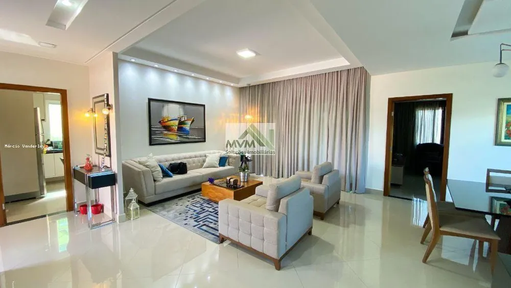 Sobrado, 4 quartos, 360 m² - Foto 1