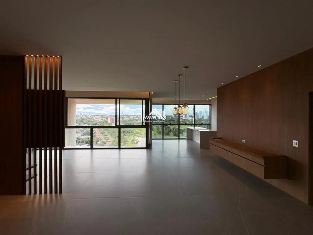 Apartamento, 3 quartos, 216 m² - Foto 2