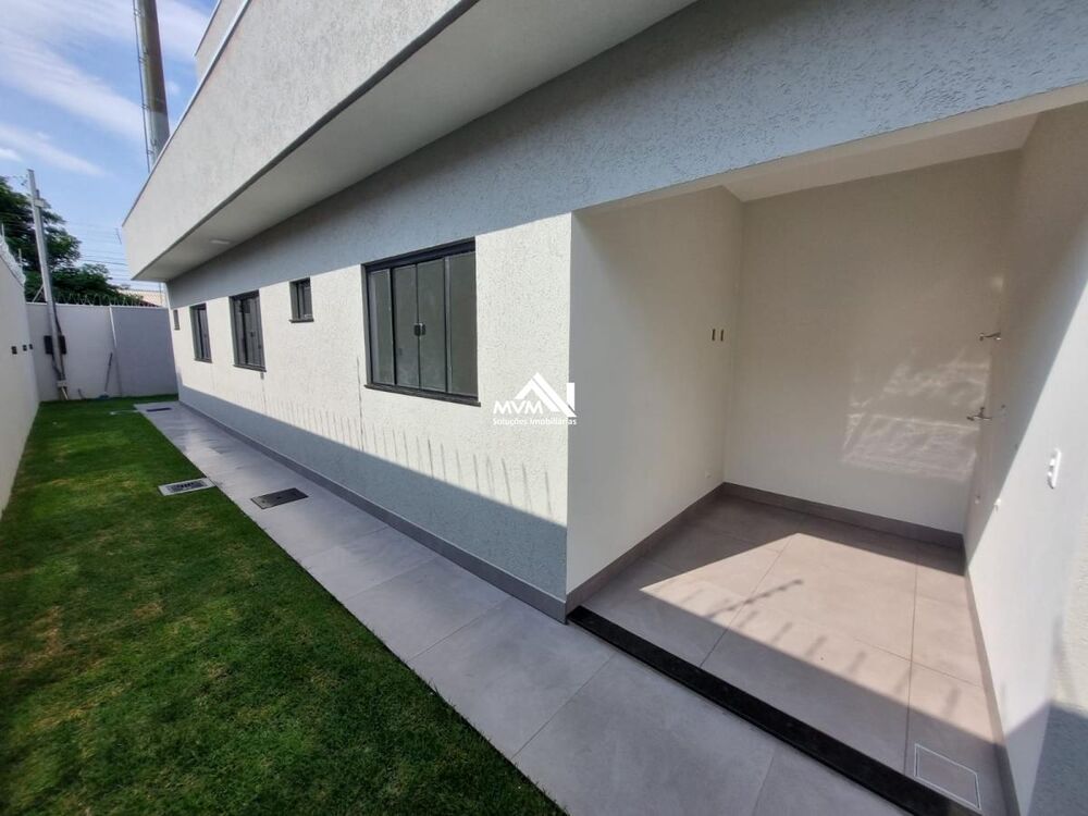 Casa à venda com 3 quartos, 255m² - Foto 15