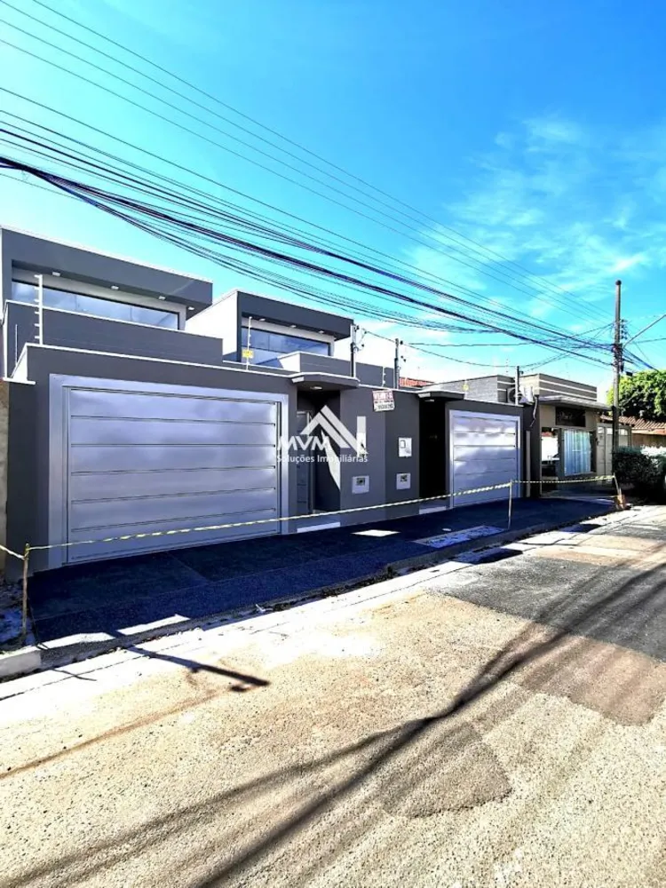 Casa, 3 quartos, 117 m² - Foto 1