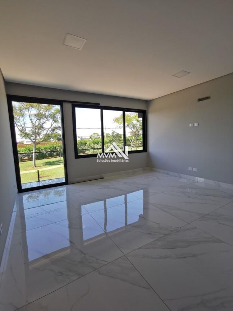 Sobrado, 3 quartos, 256 m² - Foto 33