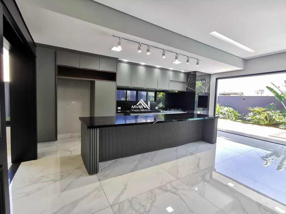 Sobrado, 3 quartos, 256 m² - Foto 7