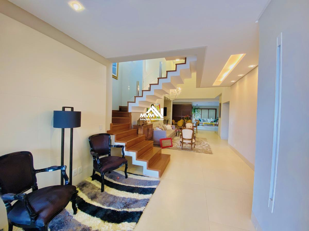 Sobrado, 3 quartos, 344 m² - Foto 1