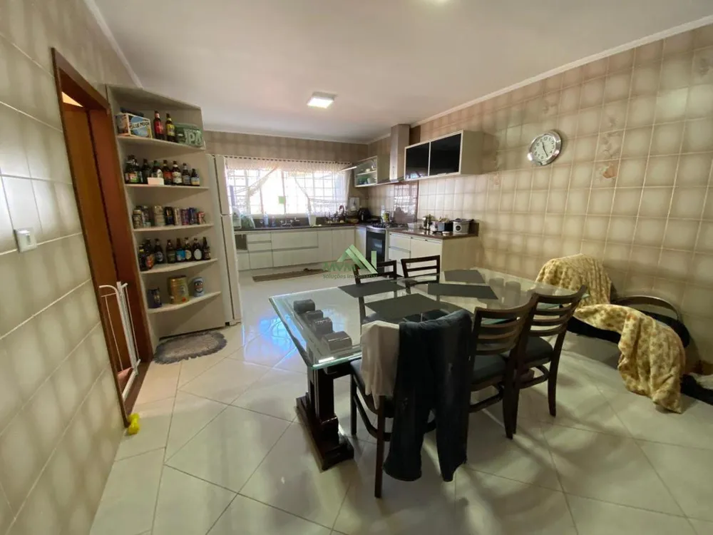 Sobrado, 3 quartos, 550 m² - Foto 3