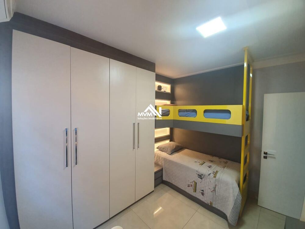 Casa à venda com 3 quartos, 360m² - Foto 8
