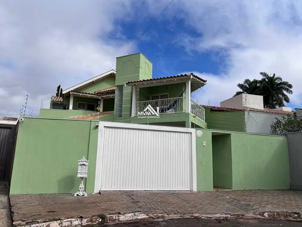 Sobrado, 4 quartos, 280 m² - Foto 1