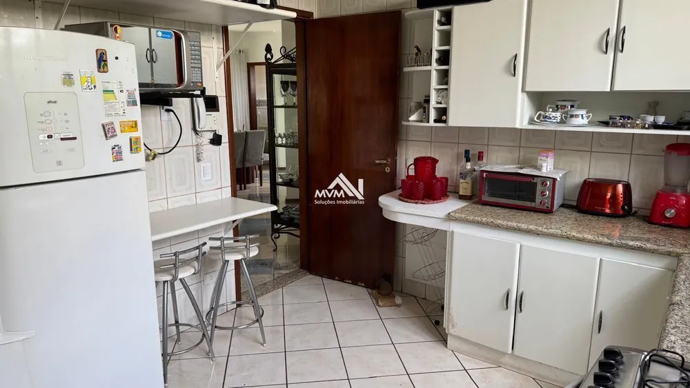 Sobrado, 4 quartos, 280 m² - Foto 3