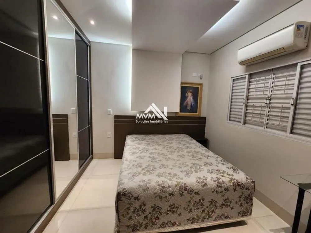 Casa, 3 quartos, 260 m² - Foto 1