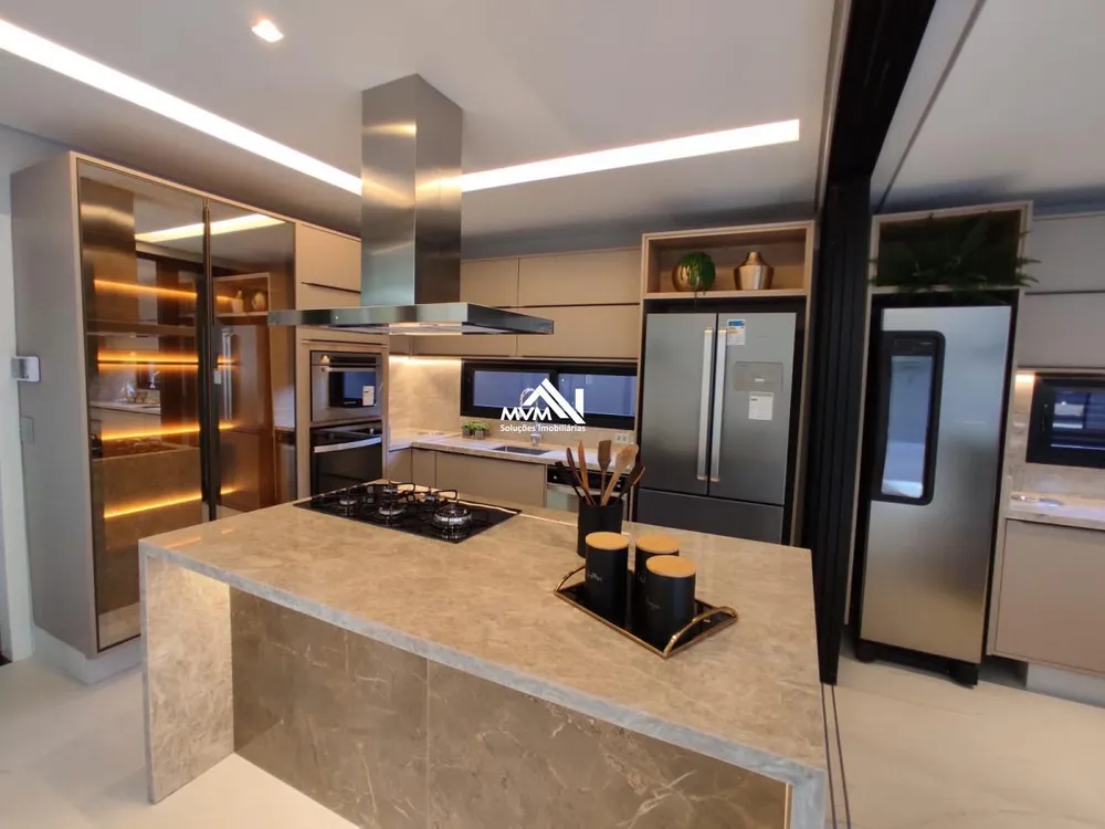 Sobrado, 5 quartos, 421 m² - Foto 14