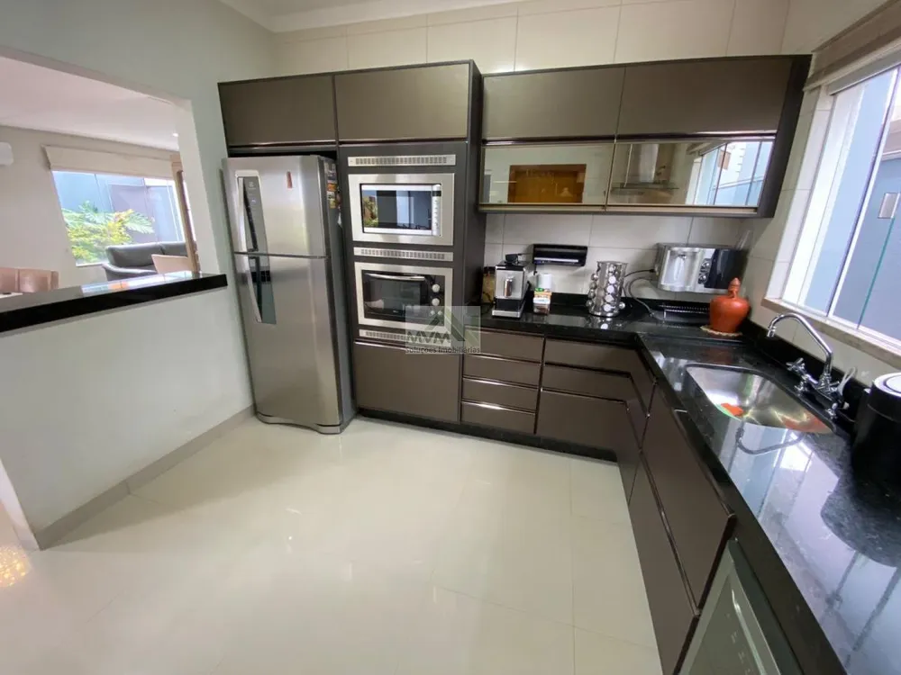 Sobrado, 3 quartos, 213 m² - Foto 4