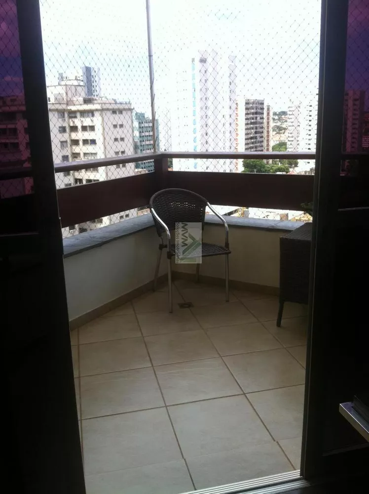 Apartamento à venda com 3 quartos, 149m² - Foto 4