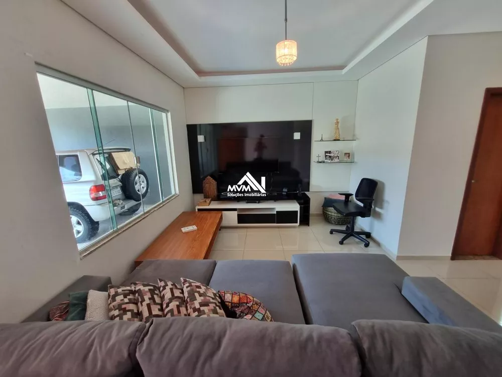 Casa à venda com 3 quartos, 480m² - Foto 3