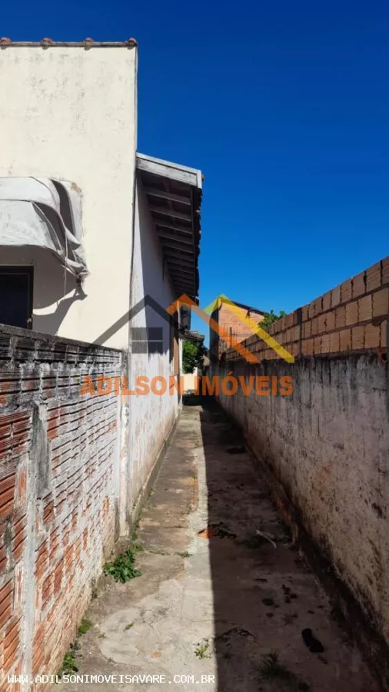 Casa à venda com 2 quartos, 400m² - Foto 2