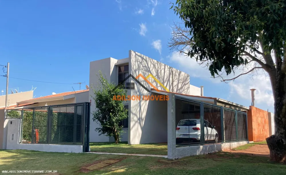 Casa, 3 quartos, 216 m² - Foto 1