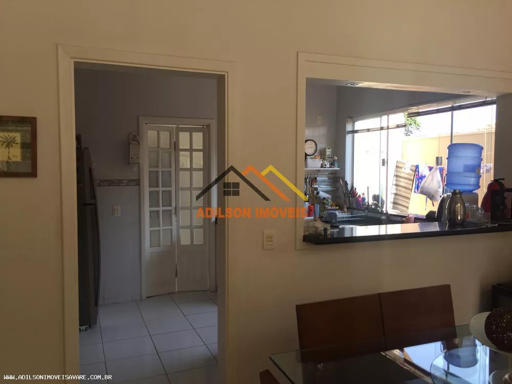 Casa à venda com 3 quartos, 375m² - Foto 7