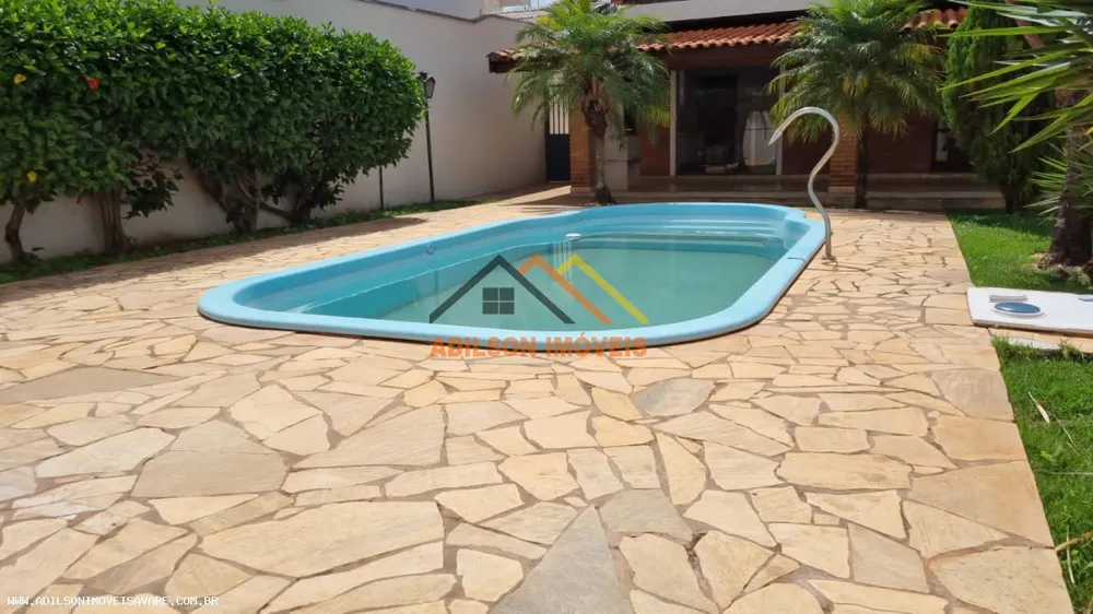 Casa, 3 quartos, 275 m² - Foto 1