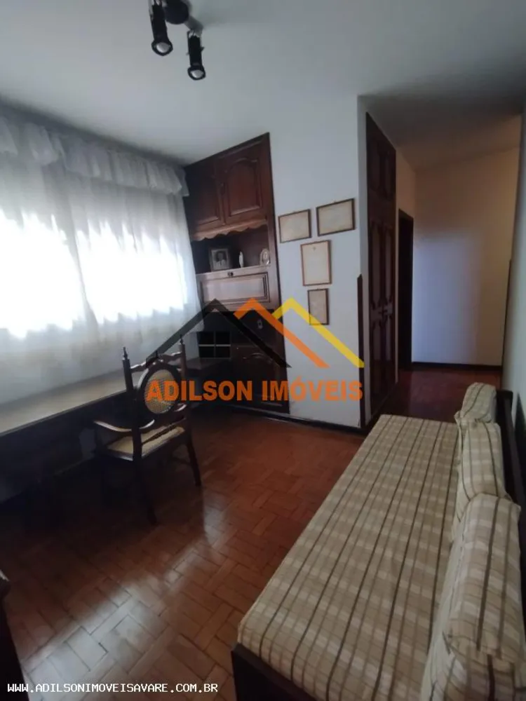 Casa, 3 quartos, 263 m² - Foto 1