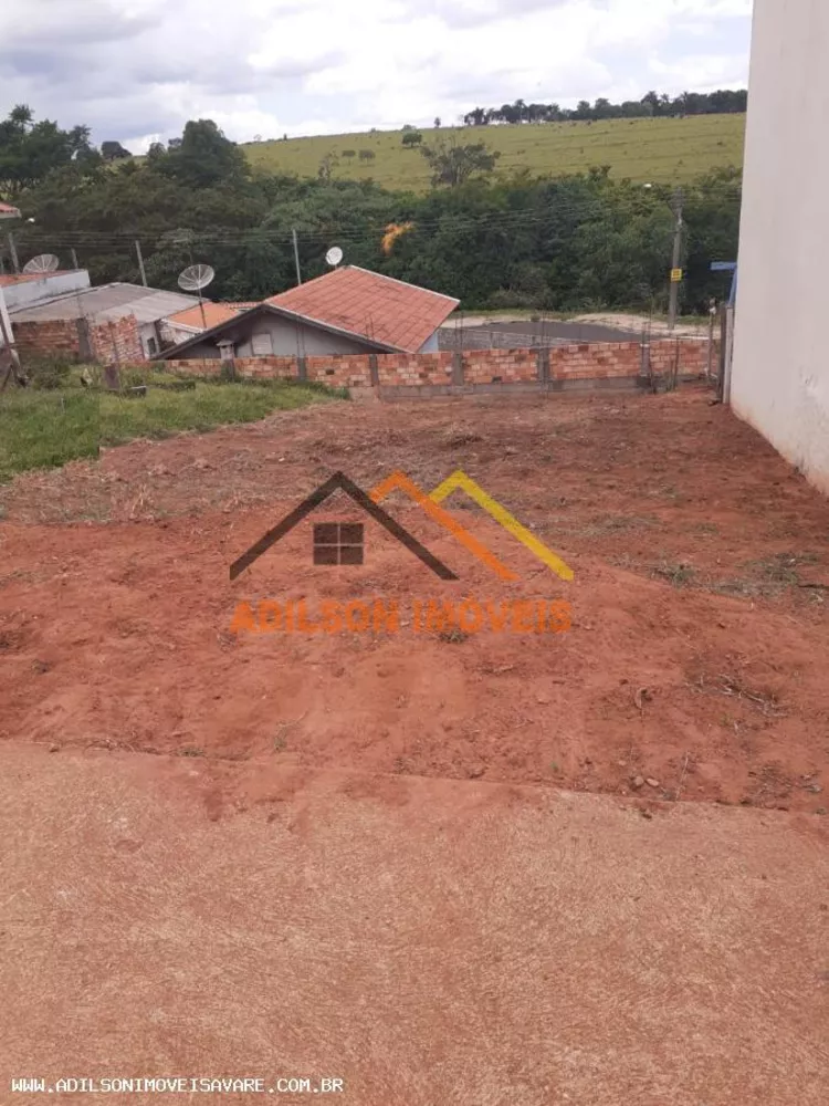 Terreno à venda, 200m² - Foto 1