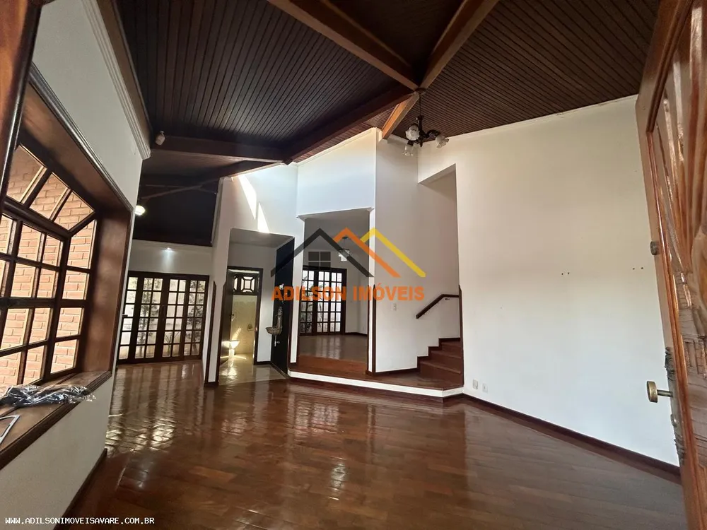 Casa, 4 quartos, 315 m² - Foto 1