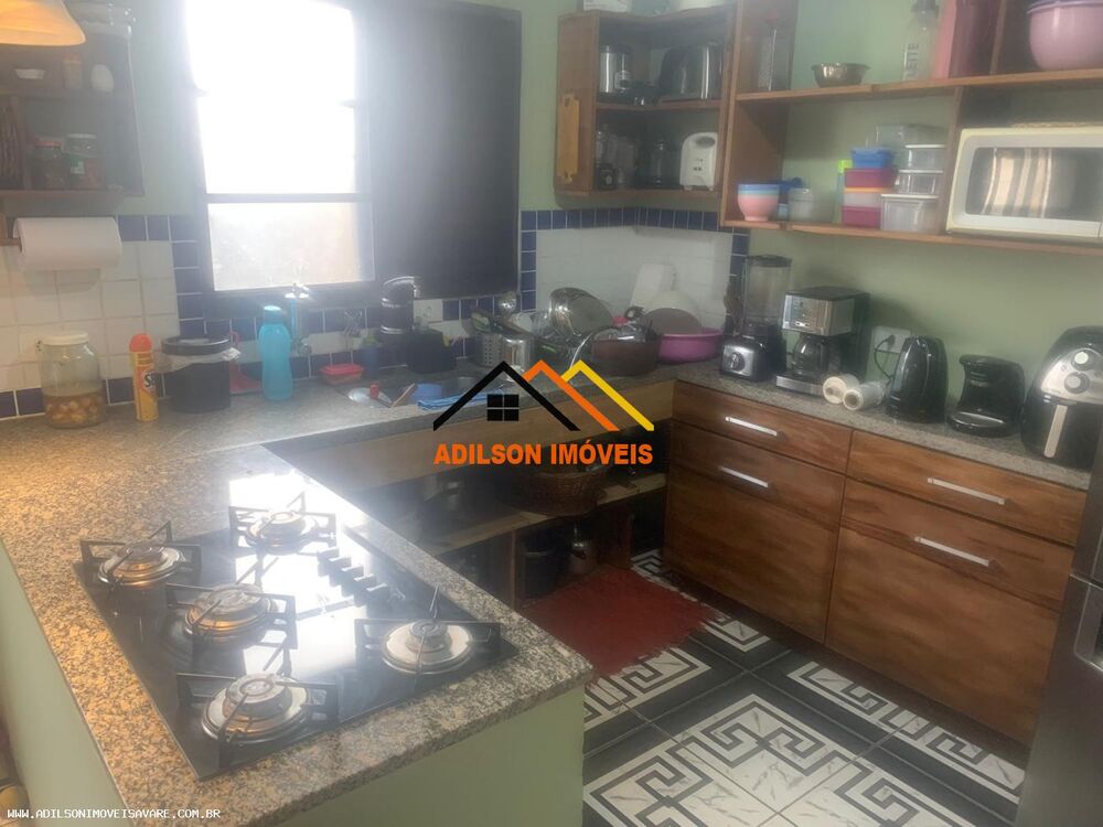 Casa à venda com 2 quartos, 160m² - Foto 4