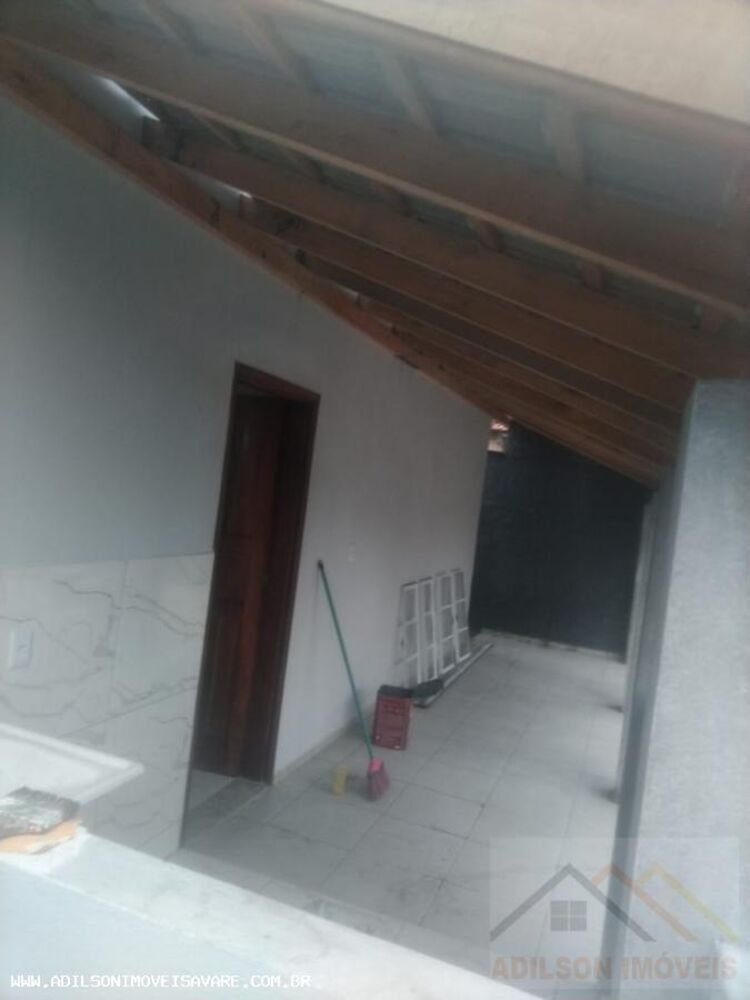 Casa à venda com 2 quartos, 83m² - Foto 4