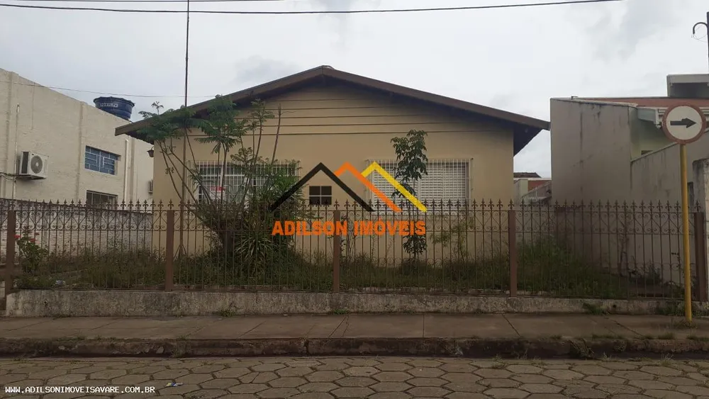 Casa, 3 quartos, 176 m² - Foto 1